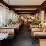 Landgasthof Zur Linde Mini-hôtel Heimbuchenthal