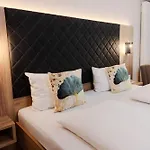 Landgasthof Zur Linde 3* Heimbuchenthal