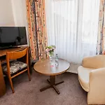 Landgasthof Zur Linde Mini-hôtel Heimbuchenthal