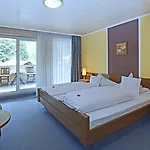 Mini-hôtel Landgasthof Zur Linde 3*