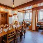 Herberg Landgasthof Zur Linde Heimbuchenthal